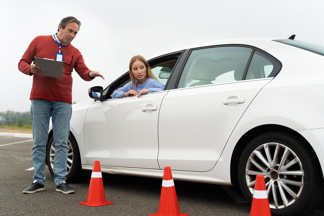 Devenir Moniteur d’Auto-École Auto-Entrepreneur en 2024